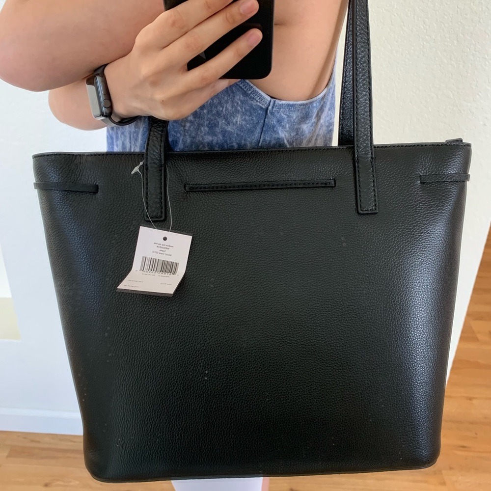 KATE SPADE BLACK LEATHER TOTE - Picture 3 of 6
